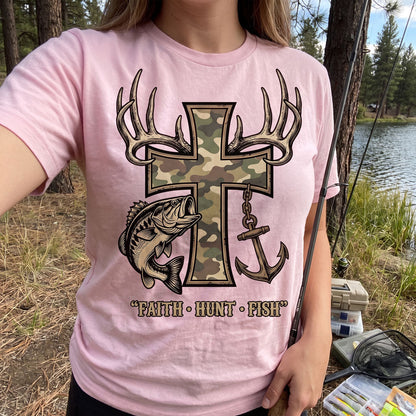Faith Hunt Fish Cross WN0707001CL Unisex T-shirt